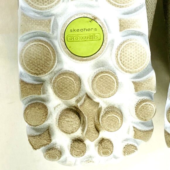 Skechers GO Walk Canvas Sneakers Tan Slip On Shoes 8.5 Women Foam Beach Festival - Picture 11 of 14